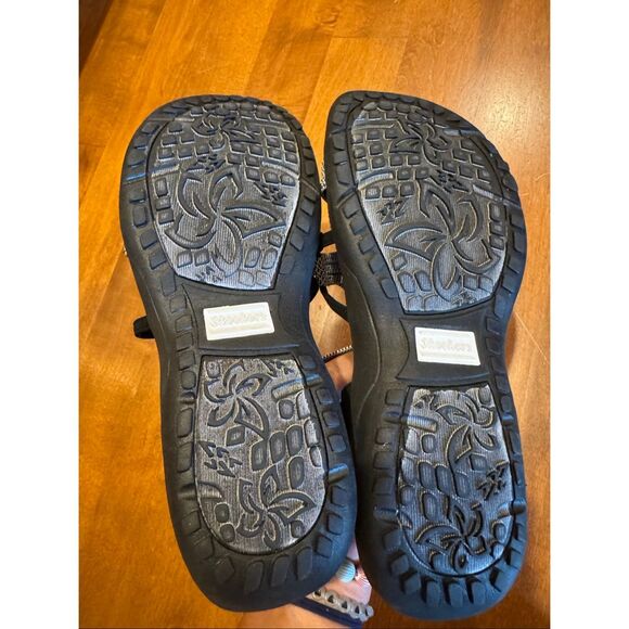 Woman’s Skechers memory foam sandals size 7 - Picture 3 of 5